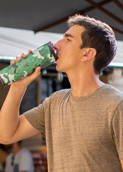 vaya drynk size 20.2 fl.oz